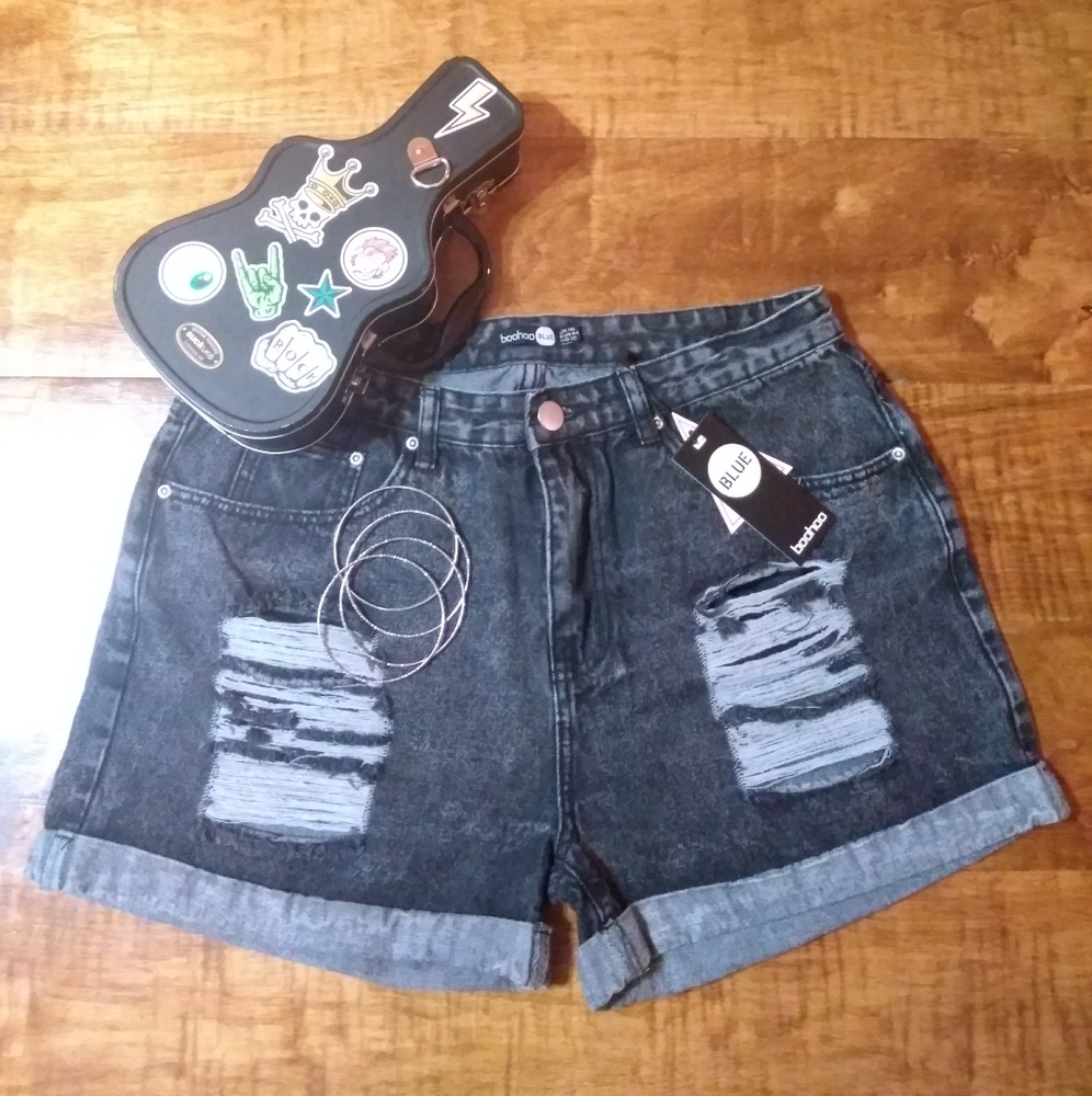 🖐🏽 Plus Maisie Acid Wash Rip Detail jean Shorts